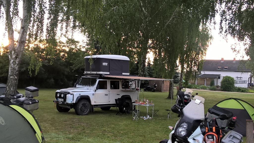 Nyirfas Camping Nagykanizsa Buitenkant foto